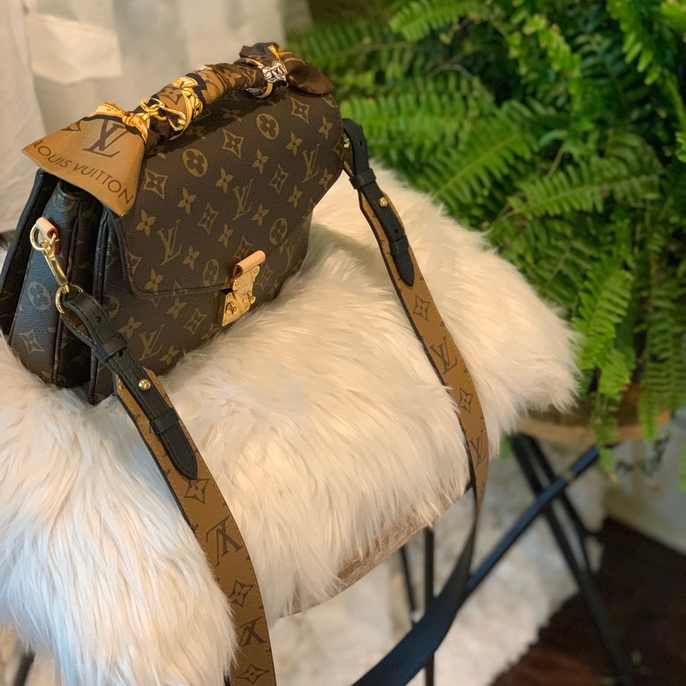 Welcome to my closet NFS - Picture 7 of 16